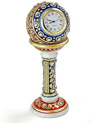 

Shreeng Analog Multicolor Clock