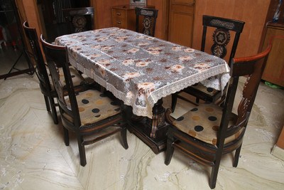 

Freely Floral 8 Seater Table Cover(Multicolor, PVC)