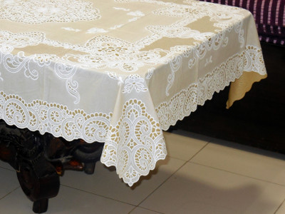 

Katwa Clasic Floral 2 Seater Table Cover(Beige, PVC)