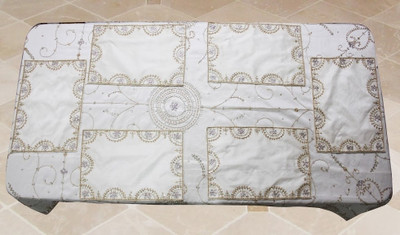 Dekor World Geometric 6 Seater Table Cover(White, Polyester, Pack of 7)