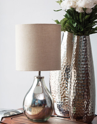 

Orange Tree Gayle Silver Table Lamp(43 cm, Silver)