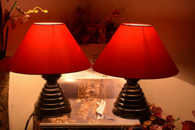 

Yashasvi Combo Orange Lamp And Orange Lamp Table Lamp(29 cm, Orange)