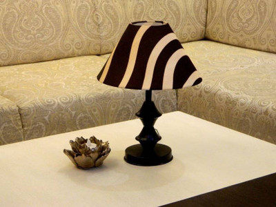 

RDC Black Double Ring Stand Table Lamp with 10" Round Brown with Cream Stripes Designer Lamp Shade Table Lamp(32 cm, Black)