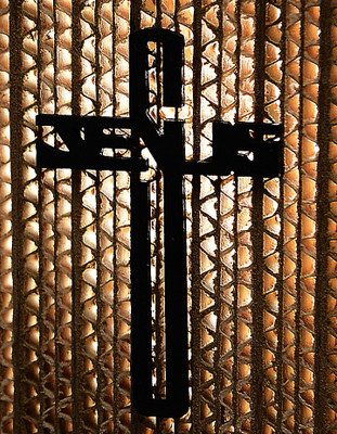 

Sylvn Studio Jesus Cross Table Lamp(14 cm, Brown, Black)