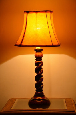 

Yashasvi Decor Table Lamp(40.64 cm, Yellow)