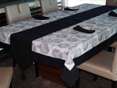 

Lushomes Black Organic Cotton Table Linen Set(Pack of 8)