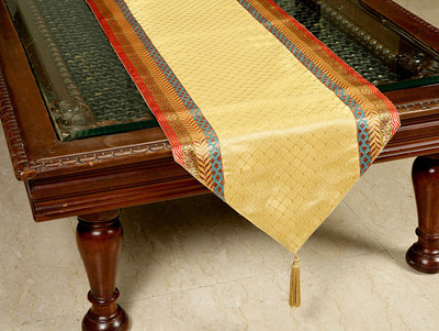

Jodhaa Beige 129 cm Table Runner(Silk)