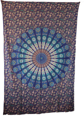 

Handicrunch Traditional Tapestry(Multicolor)