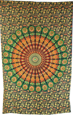 

Metro Living Paisley Circle Tapestry(Green)