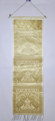

Lal Haveli Wall Decor Elephant & Peacock Design Traditional Silk Pocket Wall Hanger Tapestry(Beige)