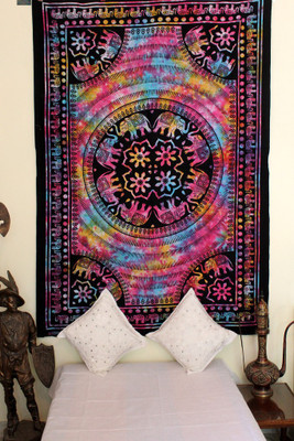 

Stylo Culture Living Room Tapestry(Multicolor)