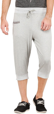 

Campus Sutra Solid Men' Three Fourths, Grey