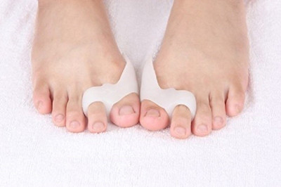 

Jern Two Finger Toe Seperator(Pack Of 2)