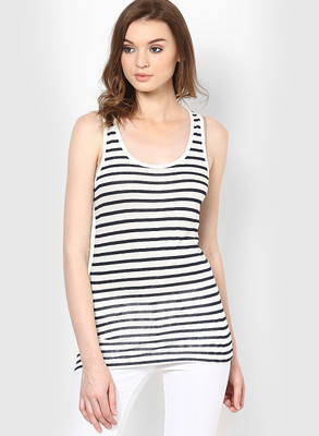 

Vero Moda Casual Sleeveless Striped Women's Black, White Top, Black iris