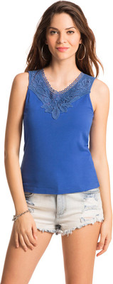 

PrettySecrets Casual Sleeveless Solid Women's Blue Top