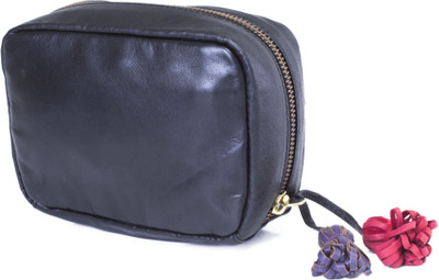 

Ess Tee Genuine Leather Mini Make up Bag(Black)