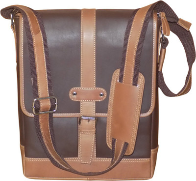 

Kan Shoulder Bag(Brown)