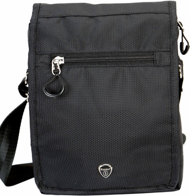 

Sapphire Cosmetic Pouch(Black)