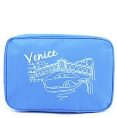 

Everyday Desire Cosmetic Pouch(Blue)