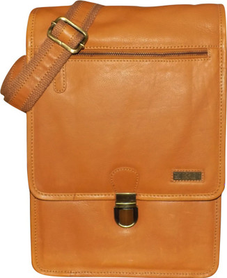 

Kan Sling Bag(Tan)