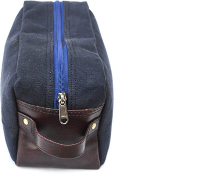 

Crapgoos Dr Design's Travel Shaving Bag(Blue)