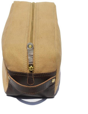 

Crapgoos Dr Design's Travel Shaving Bag(Brown)