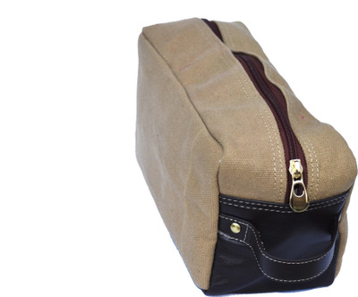 

Crapgoos Dr Design's Travel Shaving Bag(Brown)