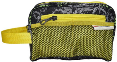 

Cropp Utility 9 Travel Toiletry Kit(Black)