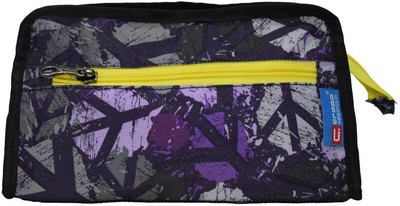 

Cropp Utility 19 Travel Toiletry Kit(Black)