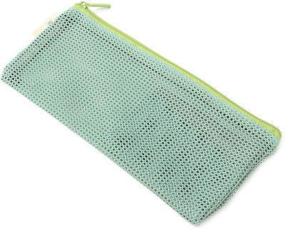

Futaba Netty Travel Toiletry Kit(Green)
