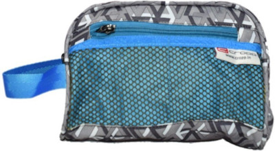 

Cropp Utility 7 Travel Toiletry Kit(Black)