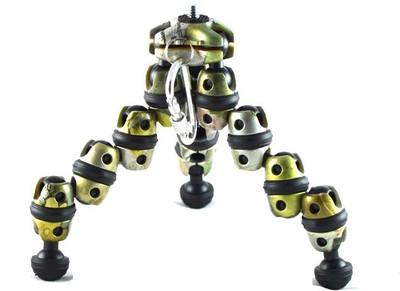 Mobilegear Transformer Series Flexible Leg 7 Inch for Mobiles Small Digital Cameras Multicolor, Supports Up to 1000 g