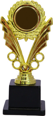 

Trophy Emporium Golden Ring Flag Trophy Trophy(M)