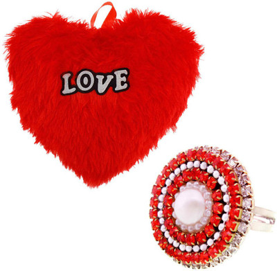 

Gomati Ethnic Showpiece Gift Set