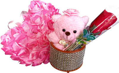 

Luxury Gifts By Nikki Soft Toy Gift Set