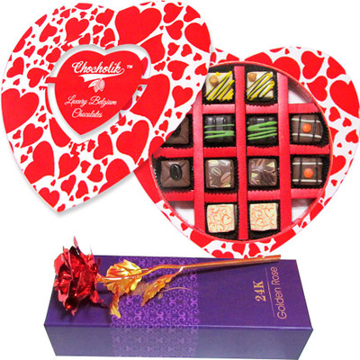 

Chocholik Artificial Flower Gift Set