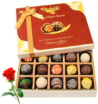 

Chocholik Artificial Flower Gift Set