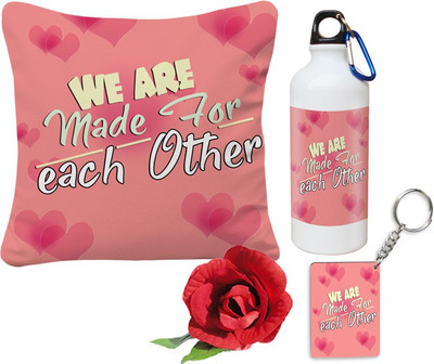 

SKY TRENDS Cushion Gift Set