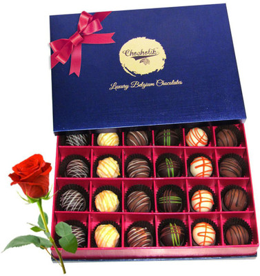 

Chocholik Artificial Flower Gift Set