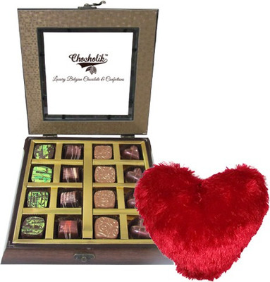 

Chocholik Cushion Gift Set