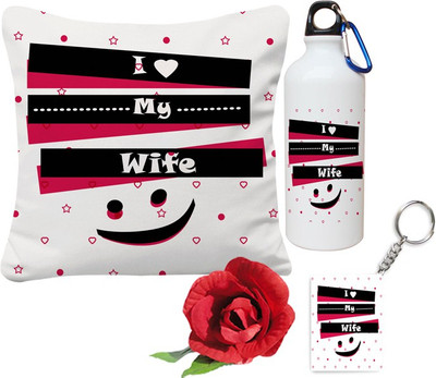 

SKY TRENDS Cushion Gift Set