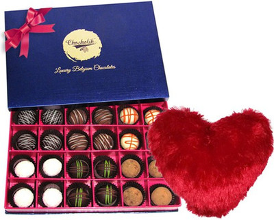 

Chocholik Cushion Gift Set