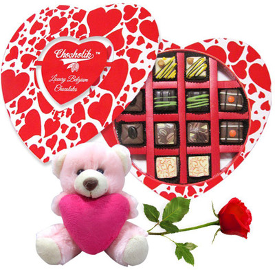 

Chocholik Artificial Flower Gift Set