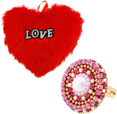 

Gomati Ethnic Showpiece Gift Set