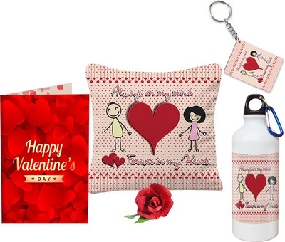 

SKY TRENDS Cushion Gift Set