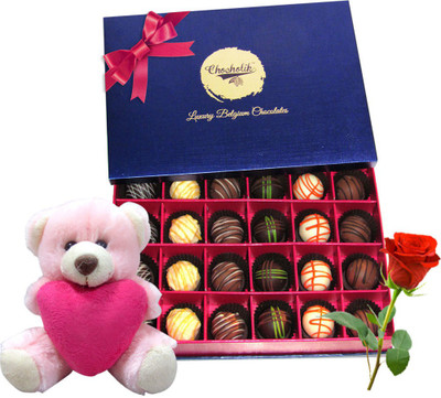 

Chocholik Artificial Flower Gift Set