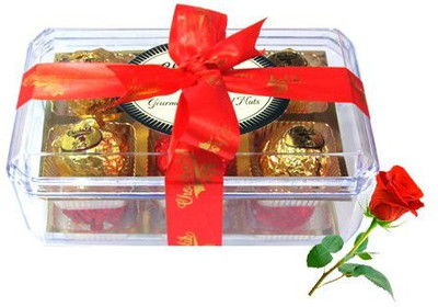 

Chocholik Artificial Flower Gift Set