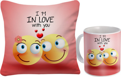 

SKY TRENDS Cushion Gift Set