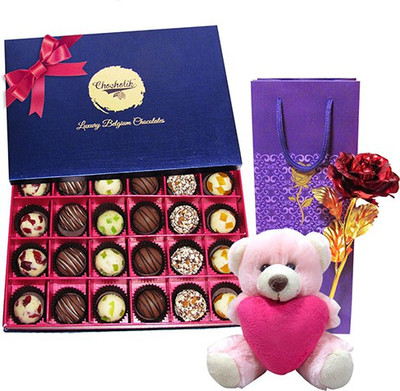 

Chocholik Greeting Card Gift Set