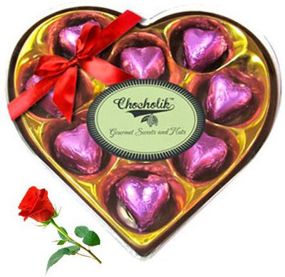 

Chocholik Artificial Flower Gift Set